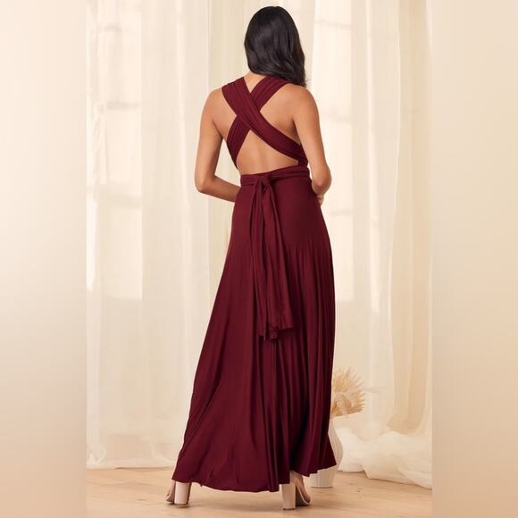 LULU’S Convertible Tricks of the Trade Burgundy Maxi Dress Size M NWT - Picture 6 of 13